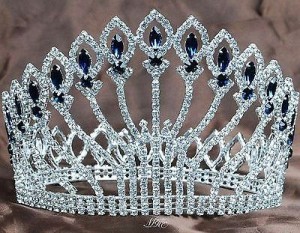 Americas Fit Miss Crown